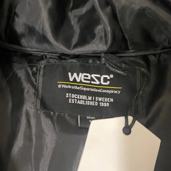 WESC Shiny Men’s Black Puffer Jacket with Hood